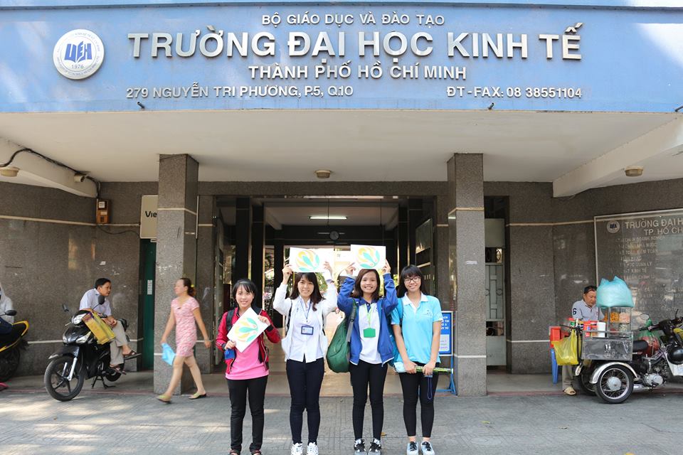 Môi[-]Trường[-]Xanh[-]2016[-]đến[-]với[-]các[-]trường[-]đại[-]học